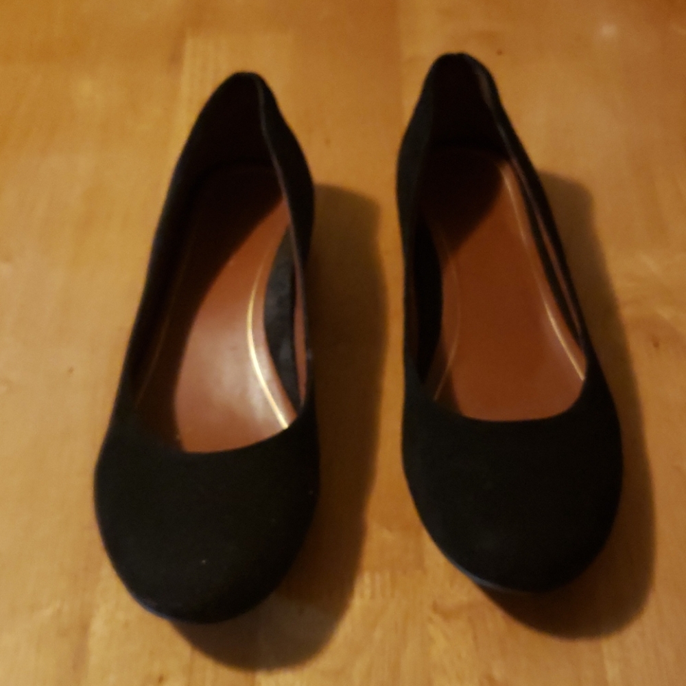 Vionic ballet flats